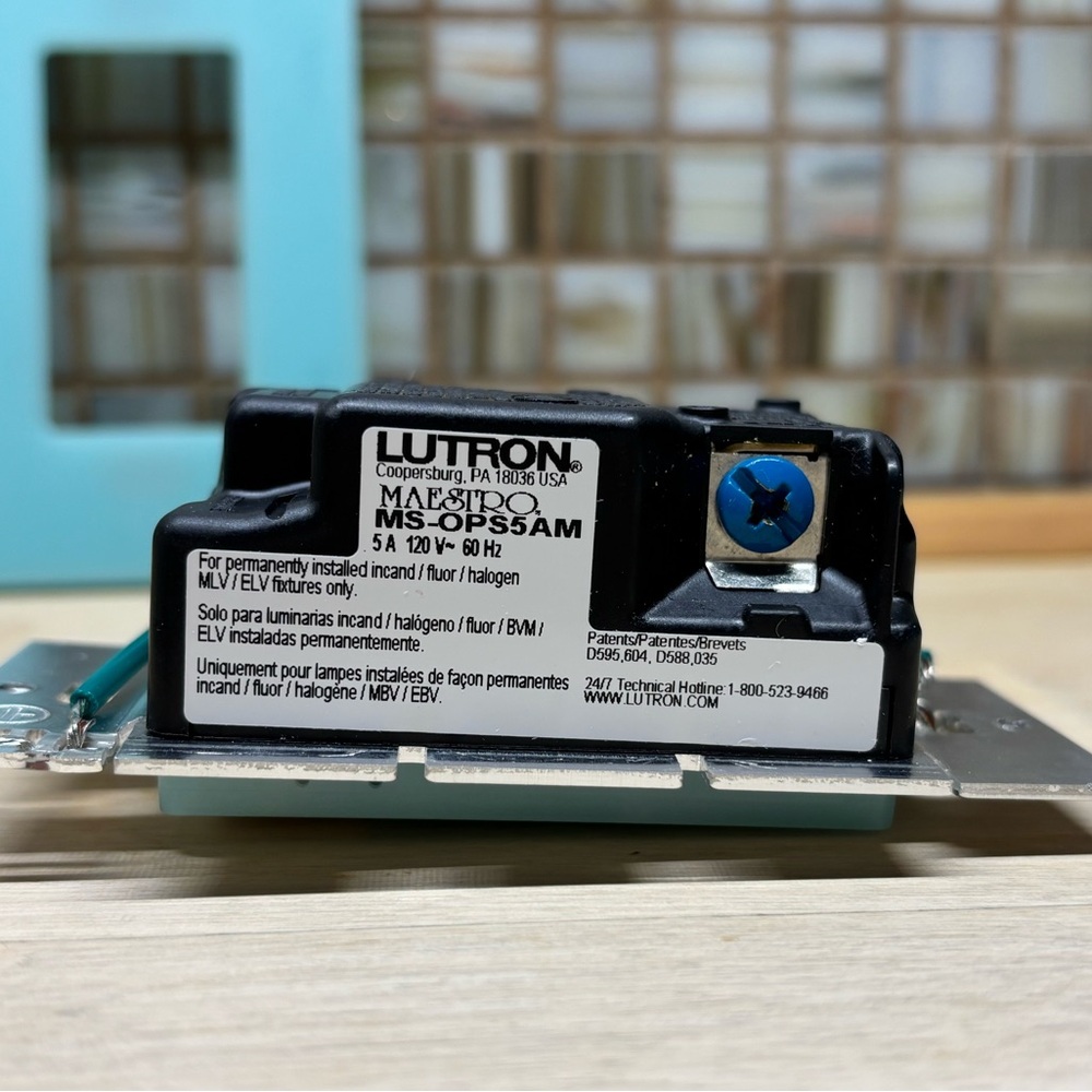 Lutron Sensor Switch - Picture 4 of 10